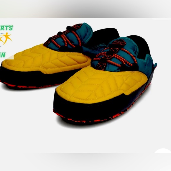 New Balance Caravan Moc Slippers - Picture 1 of 3